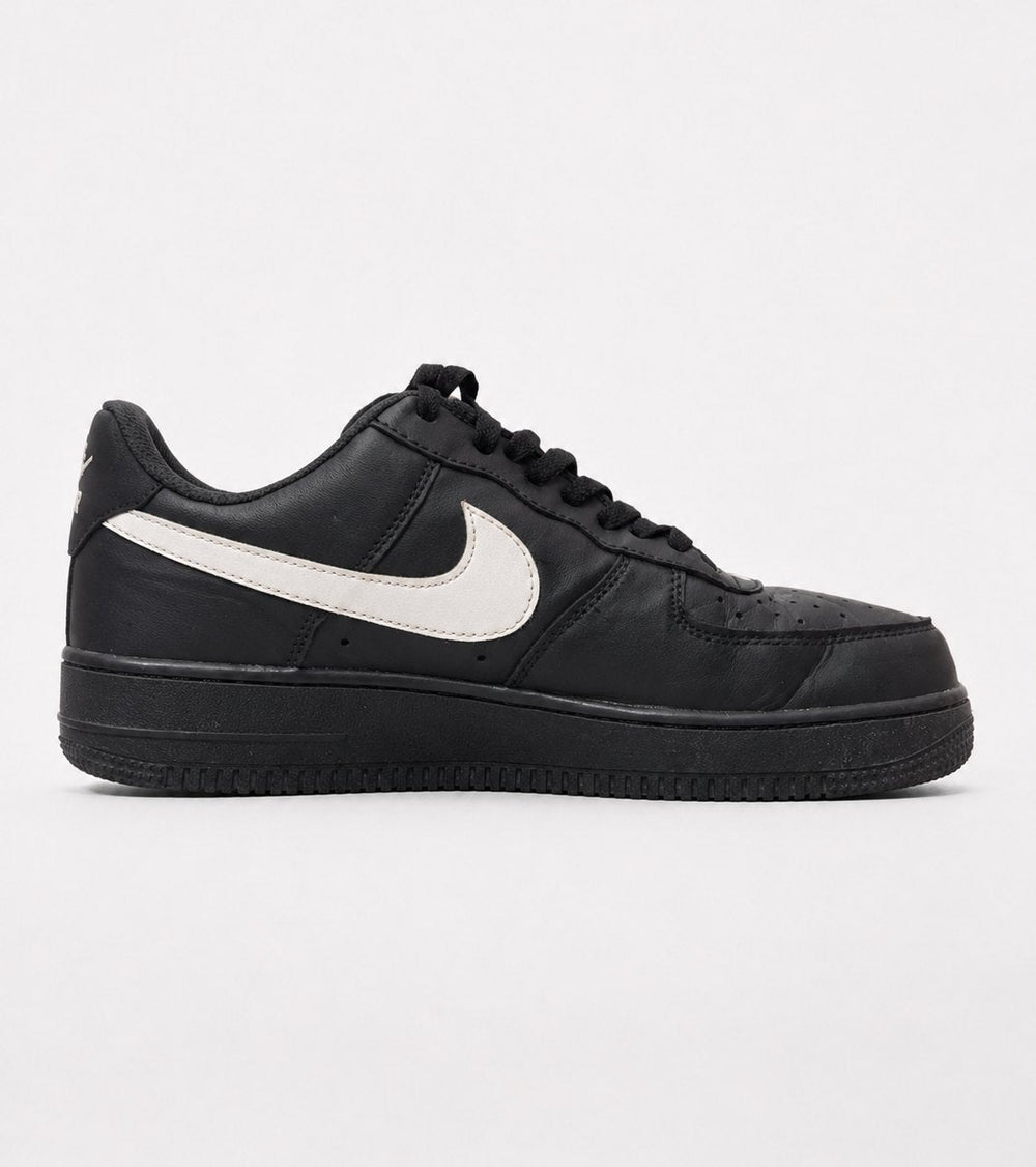 Nike Air Force 1 '07 Low - EU 43