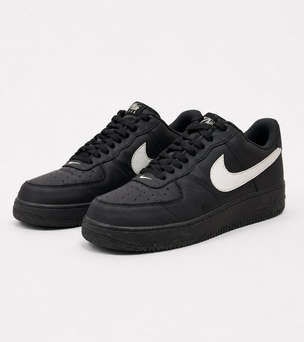 Nike Air Force 1 '07 Low - EU 43