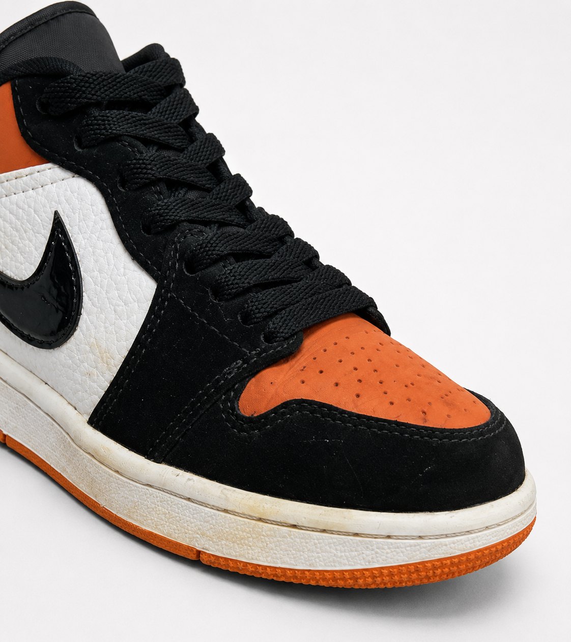 Nike Air Jordan 1 Low Shattered Backboard - EU 40