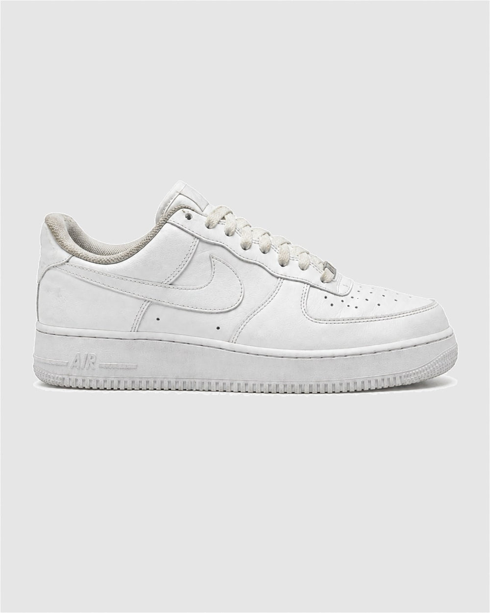 Nike Air Force 1 '07 in Triple White, side profile
