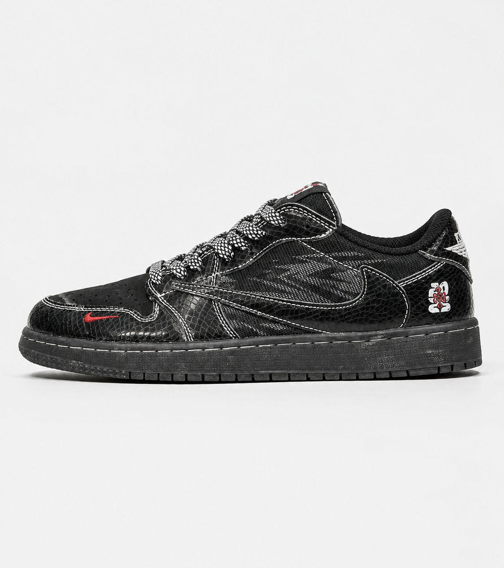 Nike Travis Scott x Air Jordan 1 Low OG 'Black Phantom', Black / Snakeskin, Pristine condition